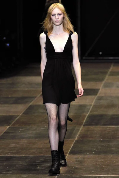 Look 46
